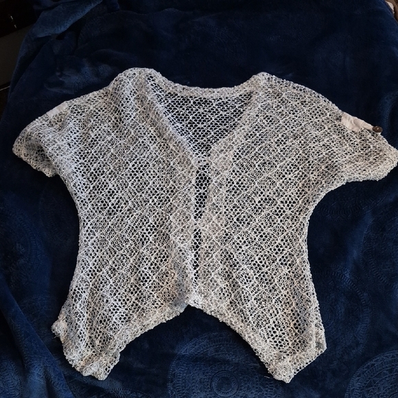 Kaktus White Open-Knit Cardigan with Button Detail - Picture 4 of 8